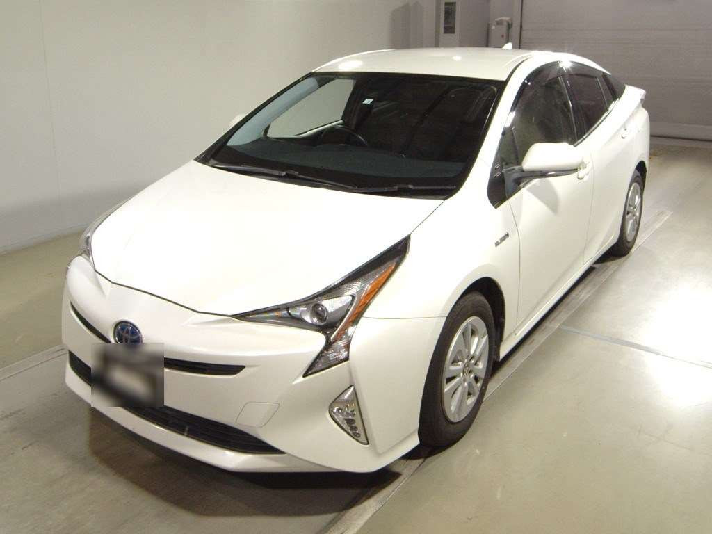 2016 Toyota Prius ZVW50[0]