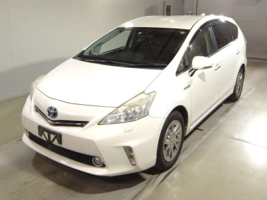 2013 Toyota Prius alpha