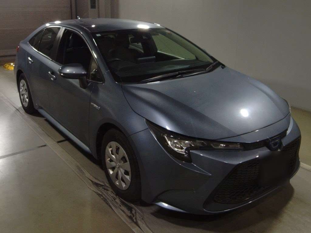 2019 Toyota Corolla Sedan ZWE214[2]