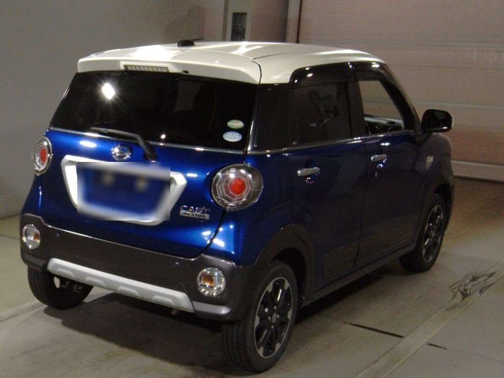 2015 Daihatsu Cast LA250S[1]