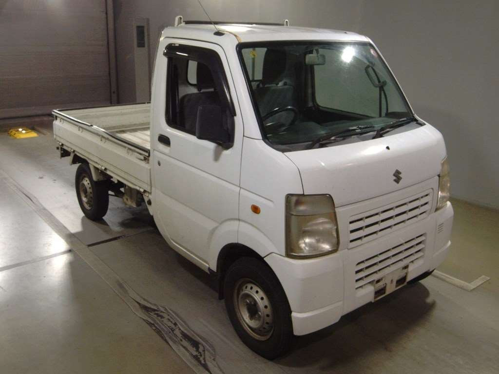 2013 Suzuki Carry Truck DA63T[2]