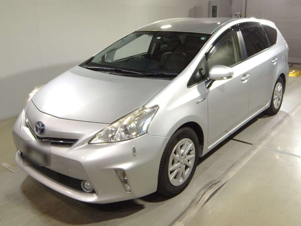 2012 Toyota Prius alpha ZVW41W[0]