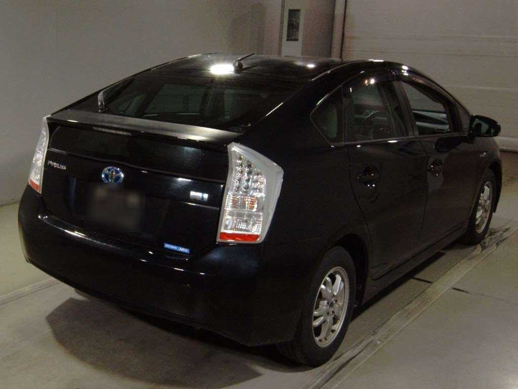 2011 Toyota Prius ZVW30[1]