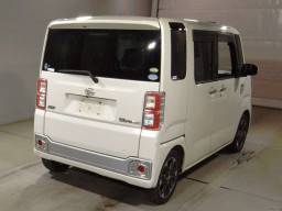 2015 Daihatsu Wake