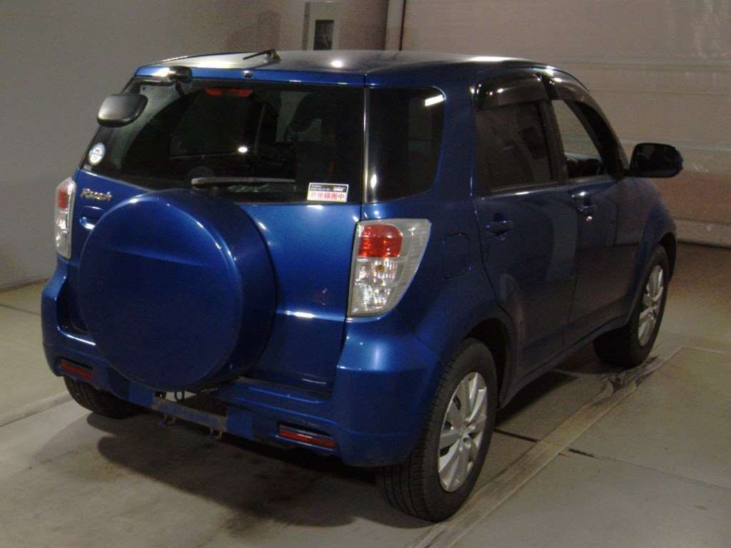 2011 Toyota Rush J200E[1]