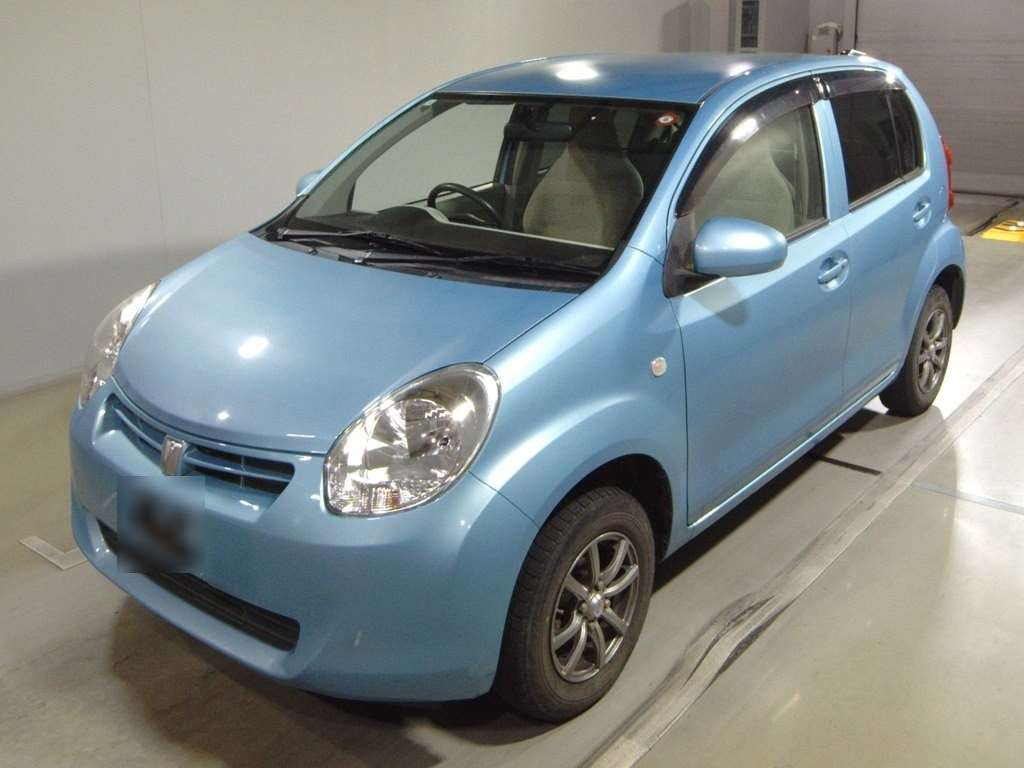 2010 Toyota Passo KGC35[0]