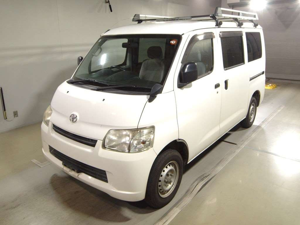 2016 Toyota Townace Van S412M[0]