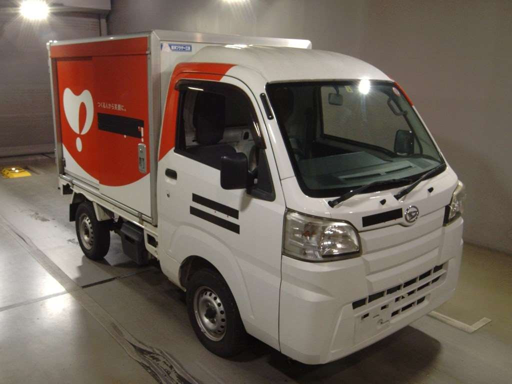 2016 Daihatsu Hijet Truck S510P[2]