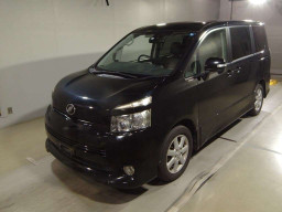 2009 Toyota Voxy