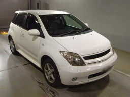 2006 Toyota IST