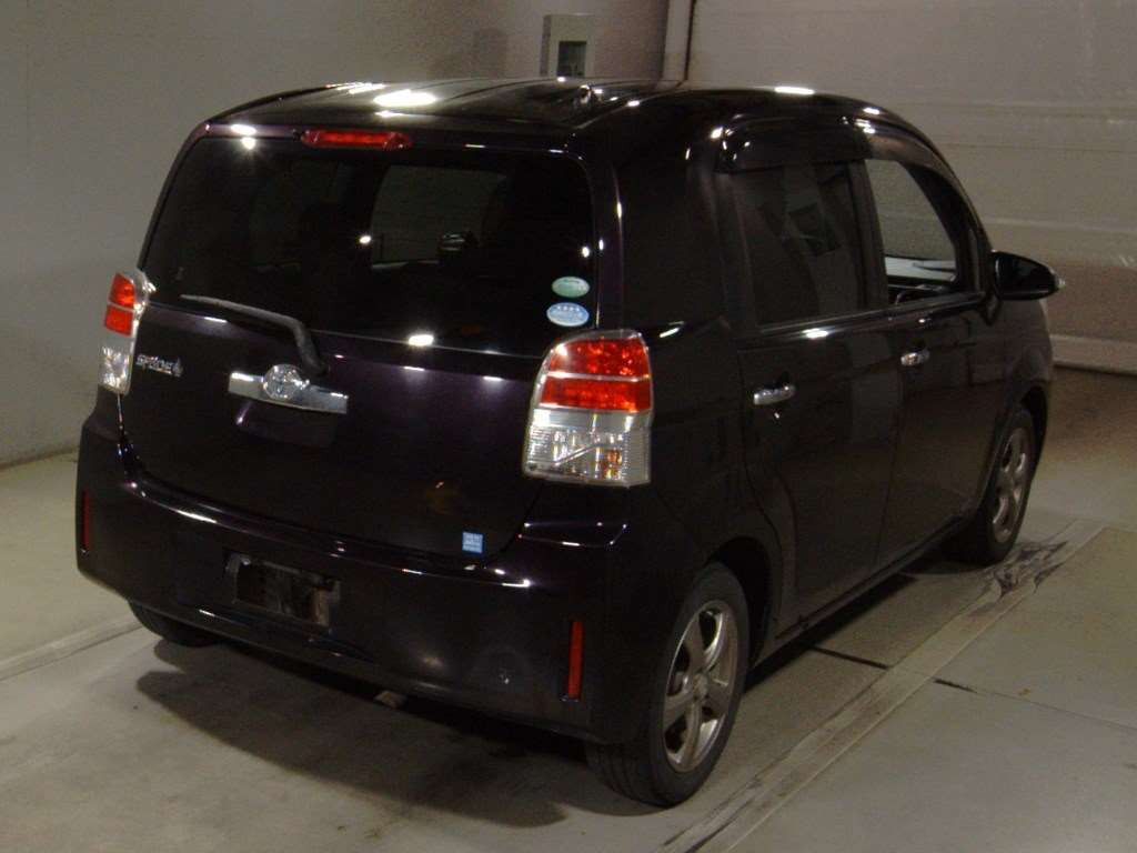 2014 Toyota Spade NCP141[1]