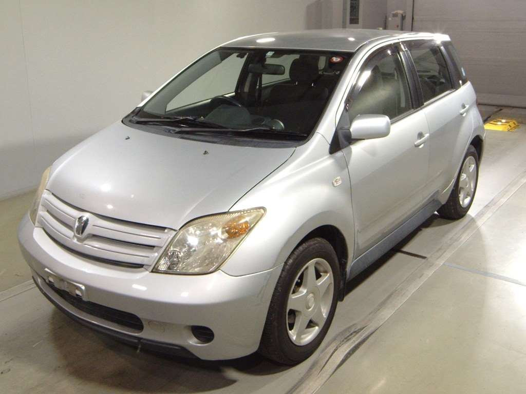 2003 Toyota IST NCP60[0]