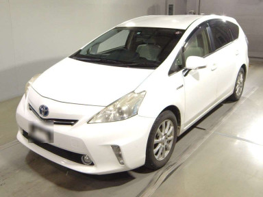 2013 Toyota Prius alpha