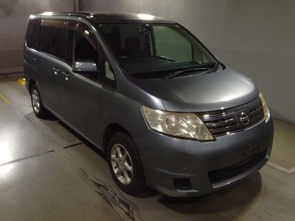 2010 Nissan Serena NC25[2]