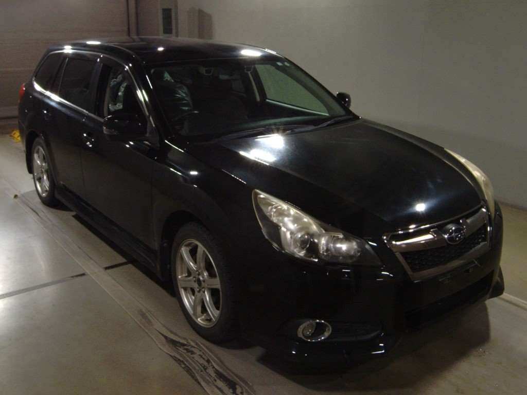 2014 Subaru Legacy Touring Wagon BRM[2]