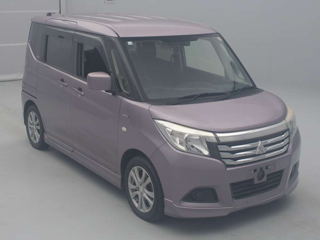 2016 Mitsubishi Delica D2 MB36S[2]