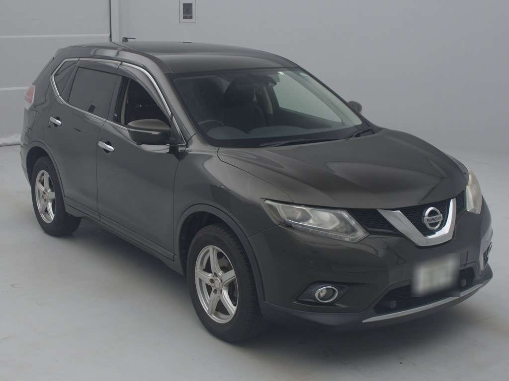 2016 Nissan X-Trail NT32[2]