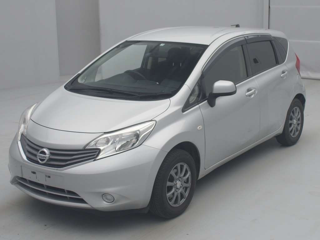 2013 Nissan Note E12[0]