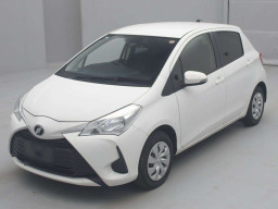 2017 Toyota Vitz