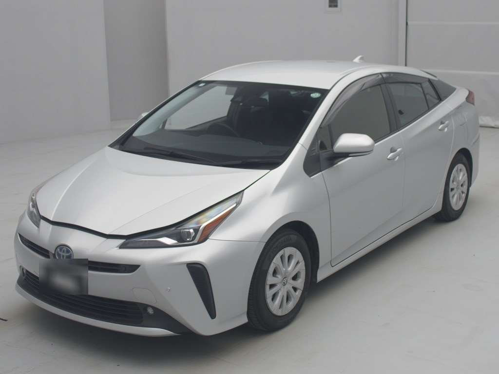 2020 Toyota Prius ZVW55[0]