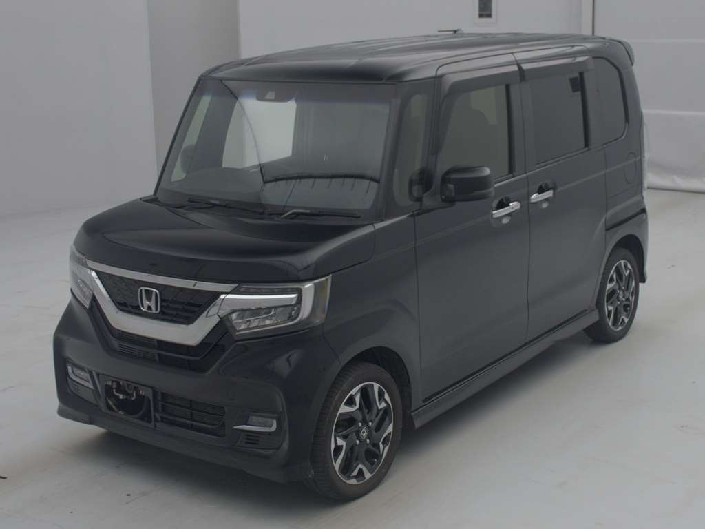 2017 Honda N-BOX CUSTOM JF4[0]