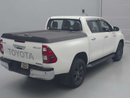 2022 Toyota Hilux