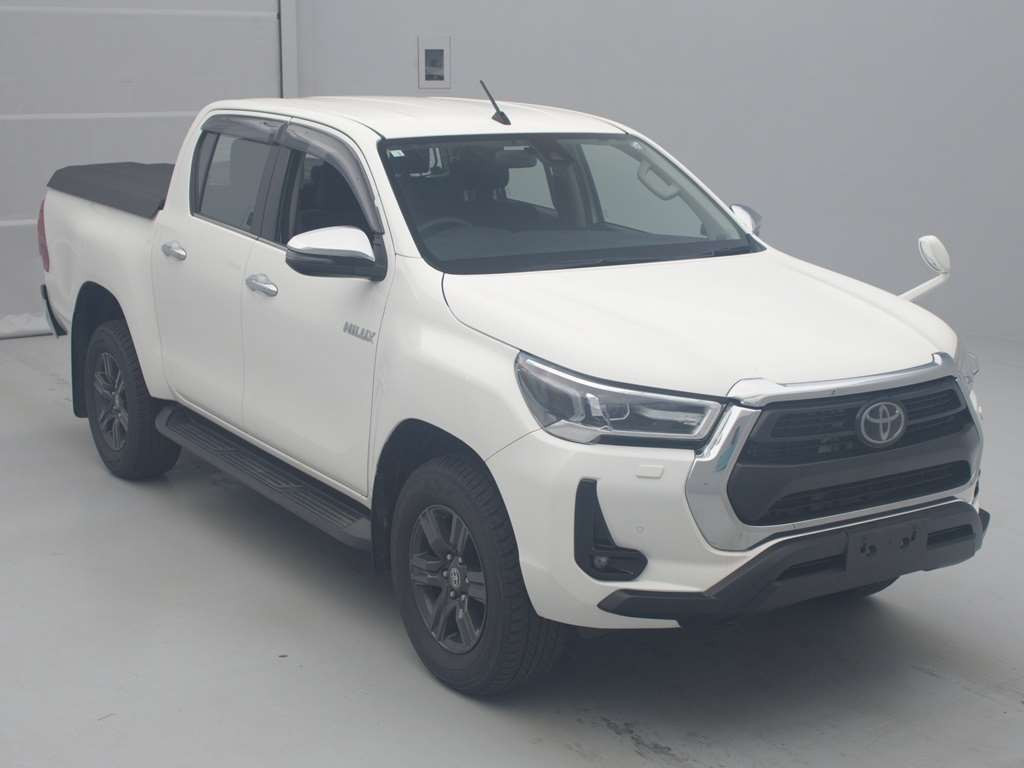 2022 Toyota Hilux GUN125[2]