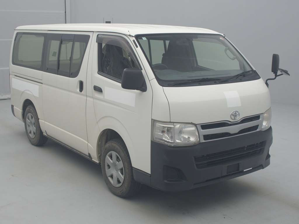 2012 Toyota Hiace Van KDH206V[2]