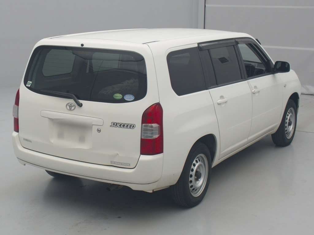 2014 Toyota Succeed NCP165V[1]