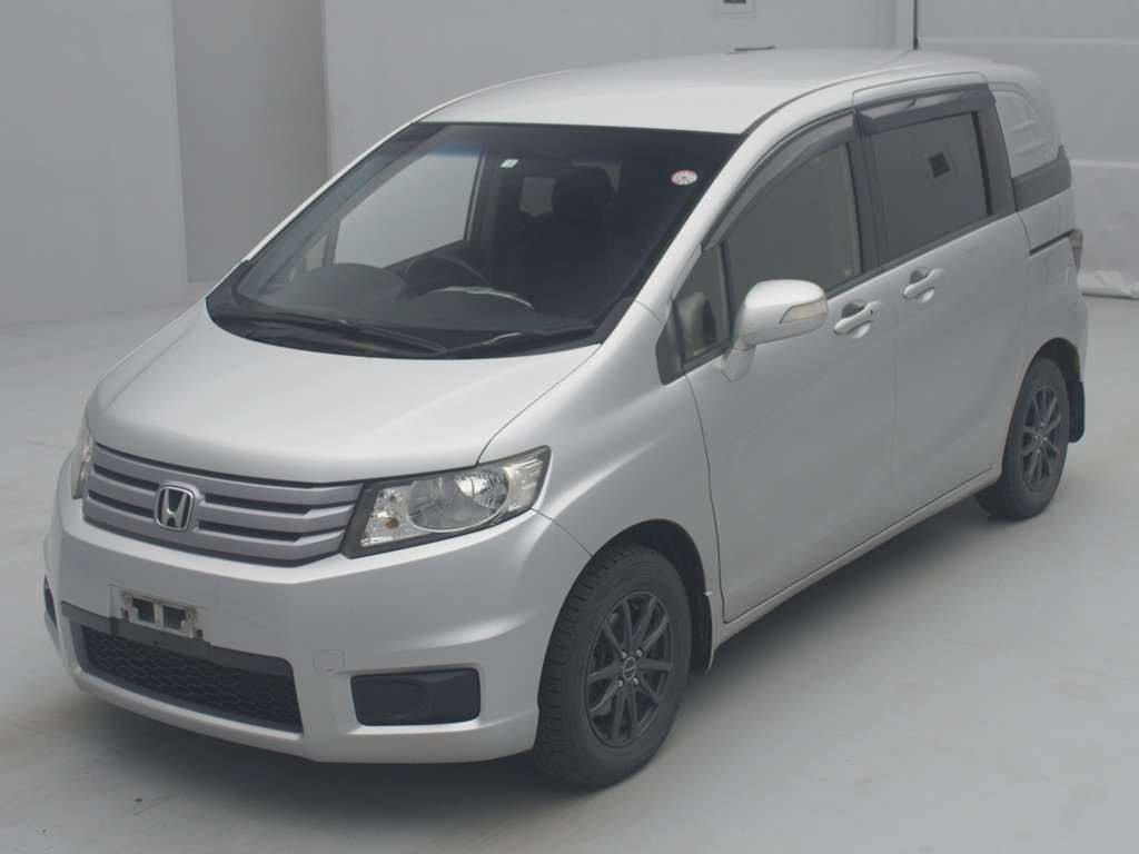 2012 Honda Freed Spike GB3[0]