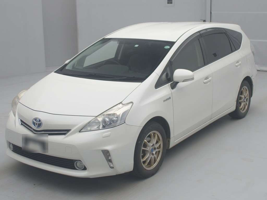 2012 Toyota Prius alpha ZVW40W[0]