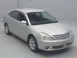 2004 Toyota Allion