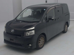 2009 Toyota Voxy