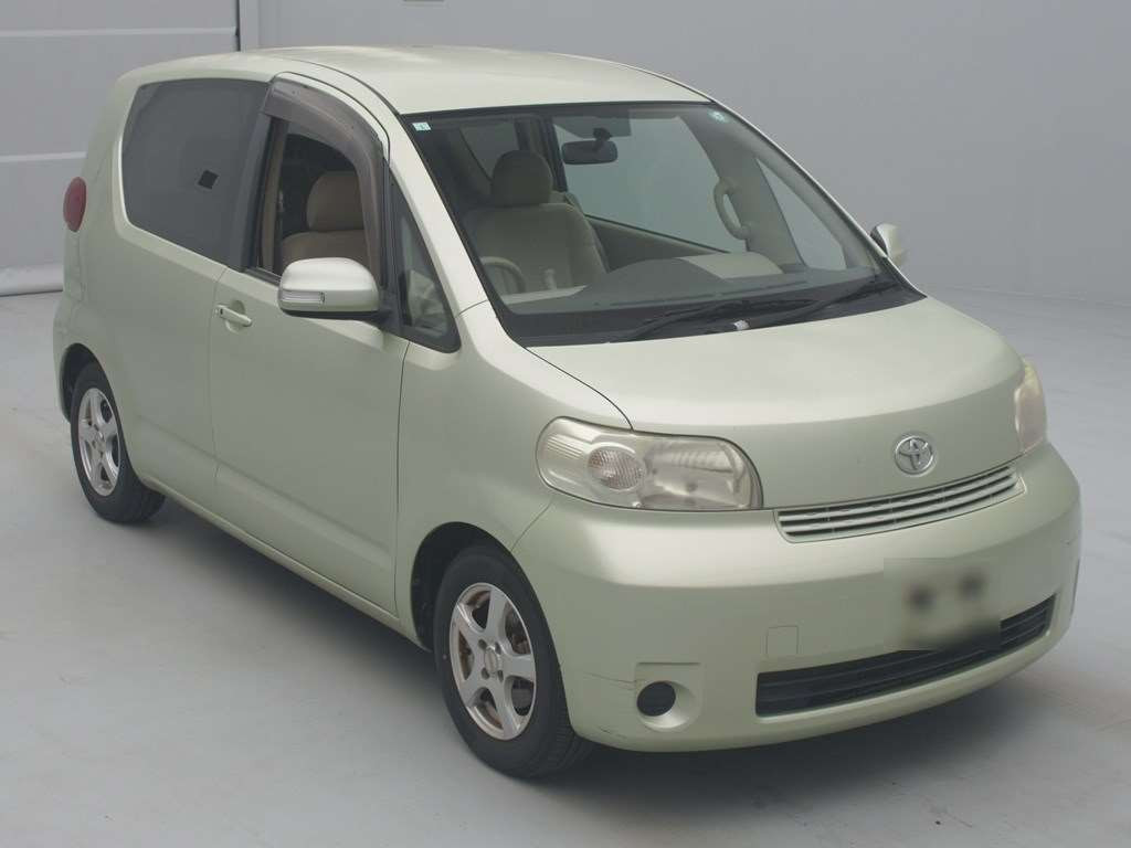 2008 Toyota Porte NNP10[2]