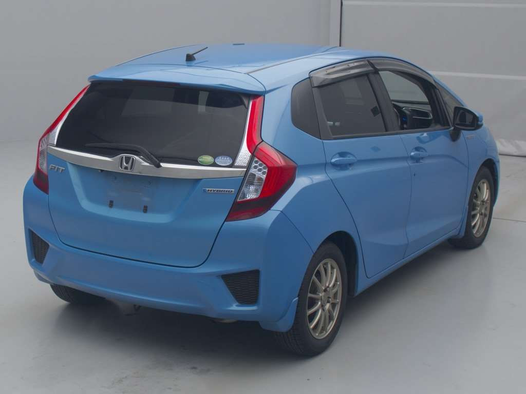 2014 Honda Fit Hybrid GP5[1]