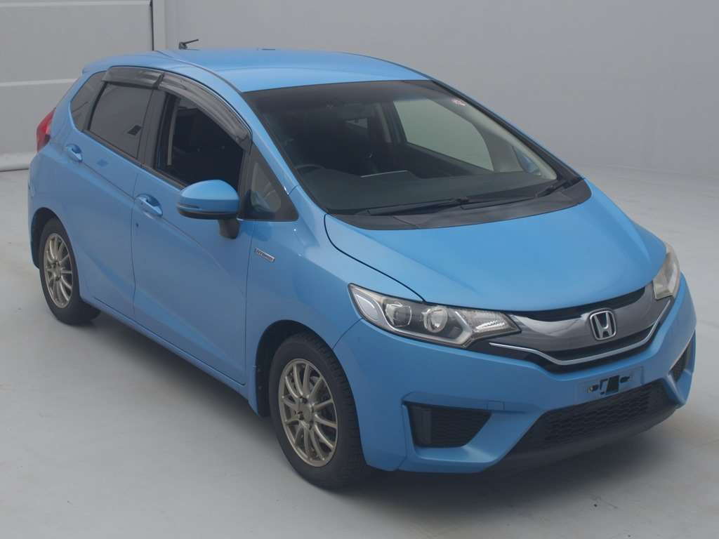 2014 Honda Fit Hybrid GP5[2]