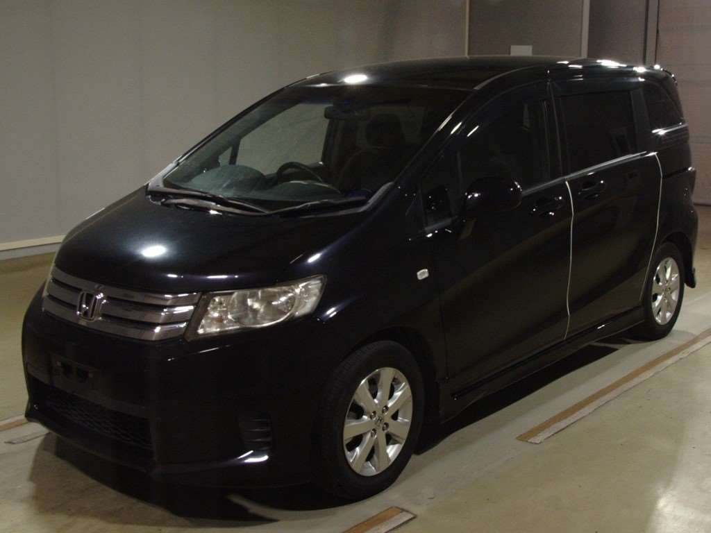 2011 Honda Freed Spike GB3[0]