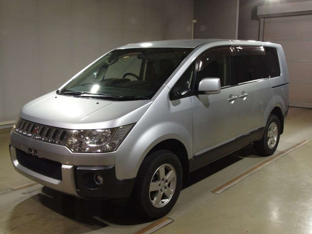 2010 Mitsubishi Delica D5 CV5W[0]