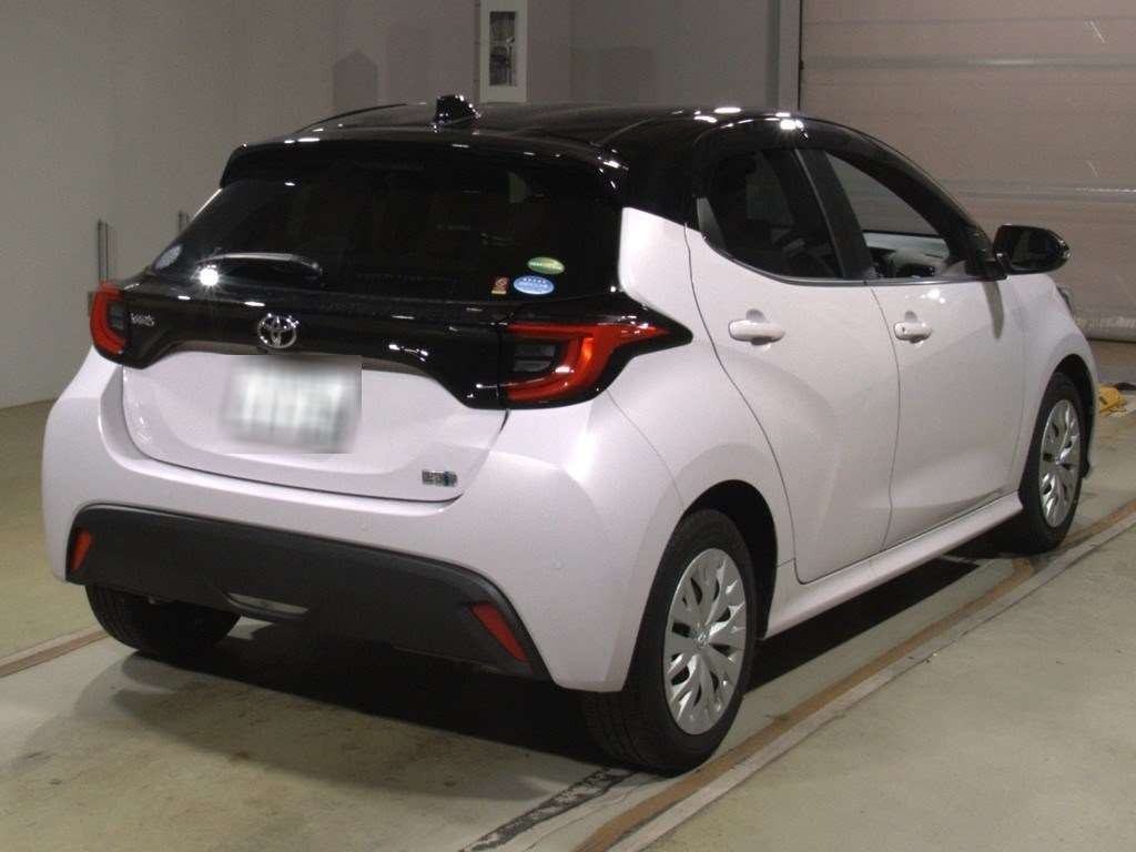 2020 Toyota YARIS MXPH10[1]