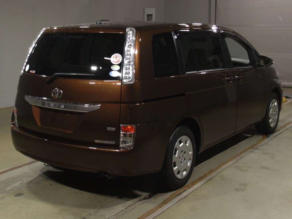 2017 Toyota Isis ZGM10G[1]