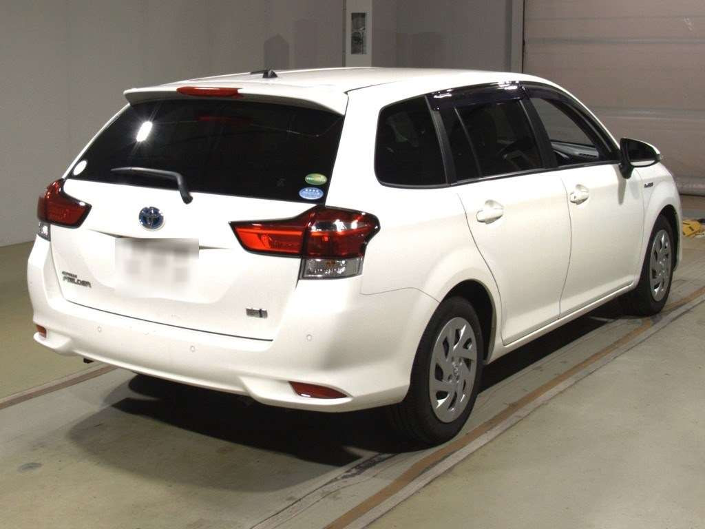 2019 Toyota Corolla Fielder NKE165G[1]