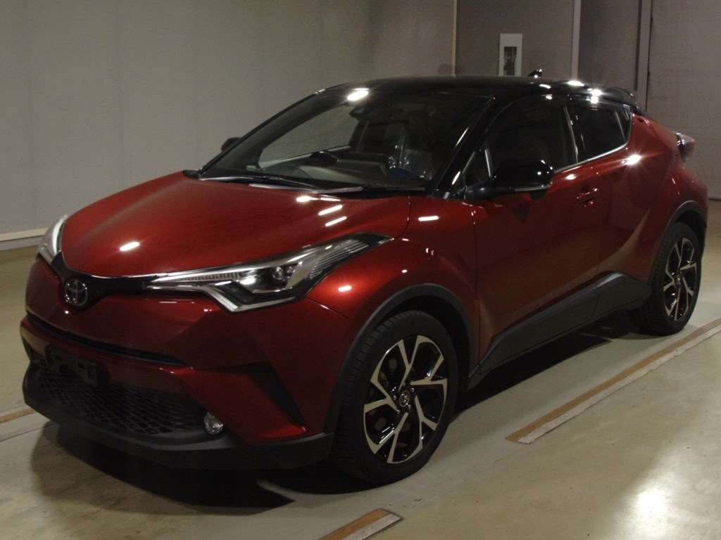 2017 Toyota C-HR NGX50[0]