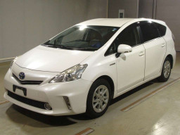 2013 Toyota Prius alpha