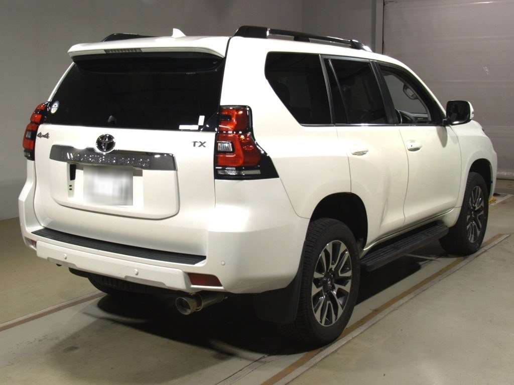 2022 Toyota Land Cruiser Prado GDJ150W[1]