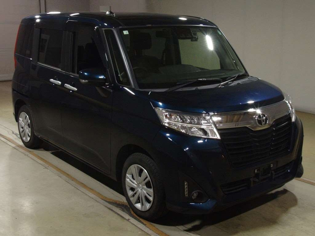 2020 Toyota Roomy M910A[2]