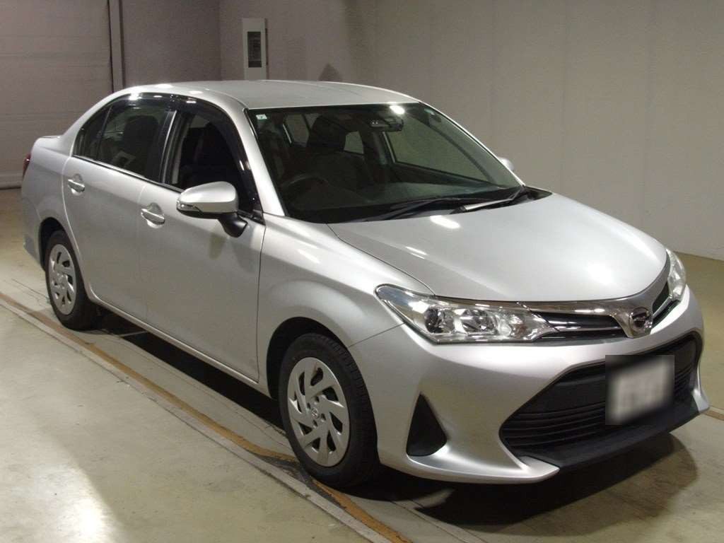 2019 Toyota Corolla Axio NRE161[2]