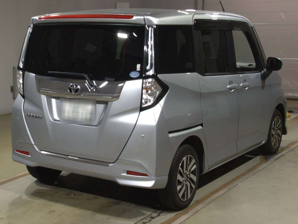 2020 Toyota Roomy M900A[1]