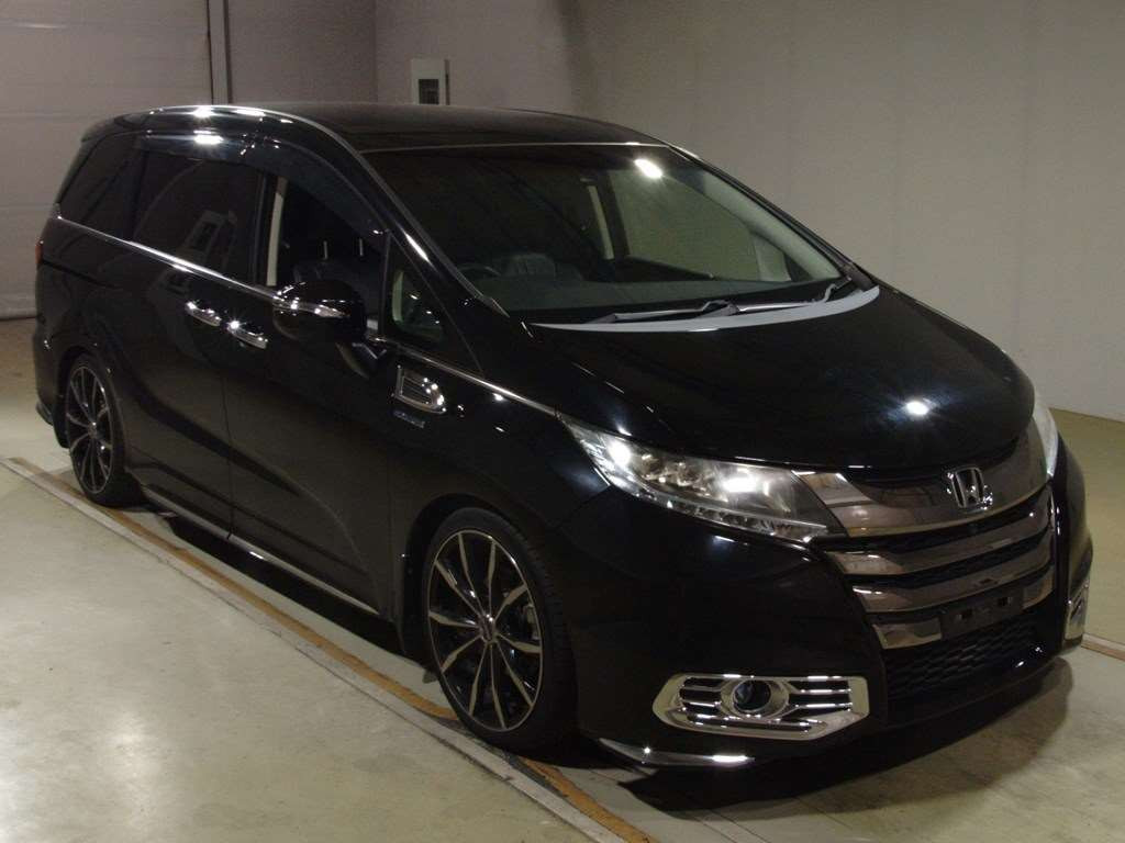 2016 Honda Odyssey Hybrid RC4[2]