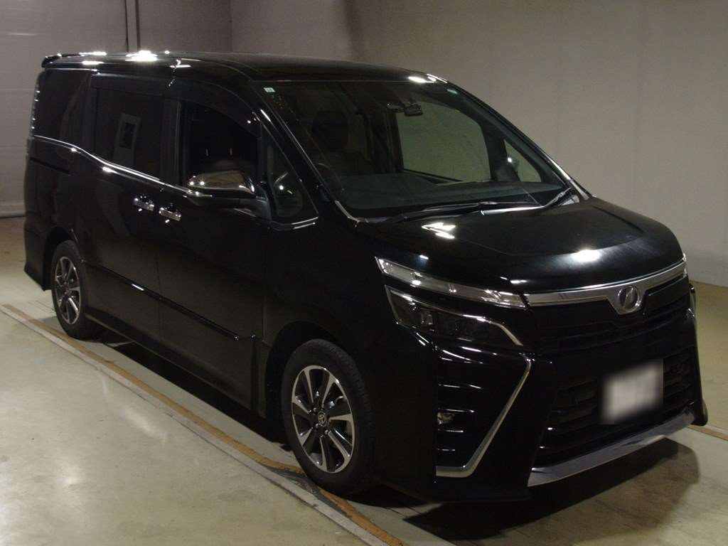 2019 Toyota Voxy ZRR80W[2]