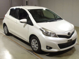 2013 Toyota Vitz